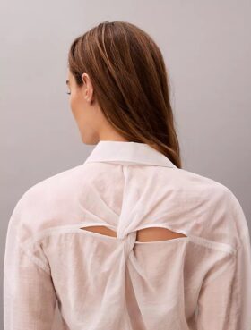 Camisa clásica de voile con botones