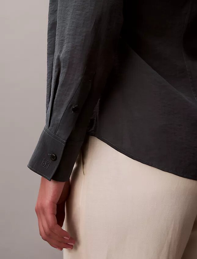 Camisa clásica de voile con botones Camisa clásica de voile con botones