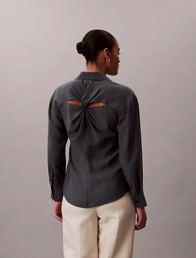 Camisa clásica de voile con botones Camisa clásica de voile con botones