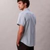 Camisa clásica elástica a rayas teñida en hilo