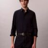 Camisa clásica elástica con botones Camisa clásica elástica con botones