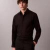 Camisa clásica elástica con botones Camisa clásica elástica con botones