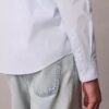 Camisa clásica elástica con botones Camisa clásica elástica con botones
