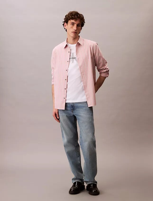 Camisa clásica Oxford a rayas con botones Camisa clásica Oxford a rayas con botones
