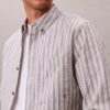 Camisa clásica Oxford a rayas con botones Camisa clásica Oxford a rayas con botones