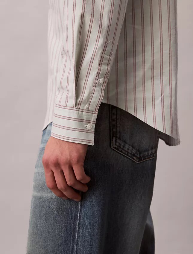 Camisa clásica Oxford a rayas con botones Camisa clásica Oxford a rayas con botones