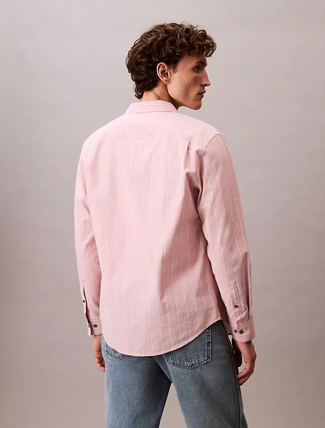 Camisa clásica Oxford a rayas con botones Camisa clásica Oxford a rayas con botones