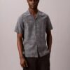 Camisa cómoda de lino y algodón con cuello camp Camisa cómoda de lino y algodón con cuello camp