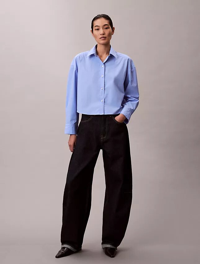 Camisa corta de popelín con botones y corte holgado Camisa corta de popelín con botones y corte holgado