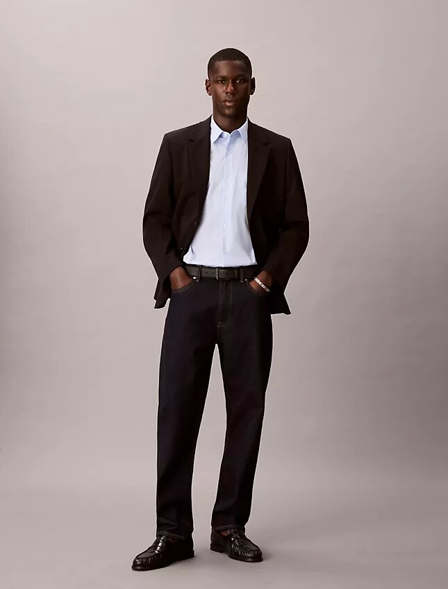 Camisa de algodón Cotton Stretch con rayas finas y botones Camisa de algodón Cotton Stretch con rayas finas y botones