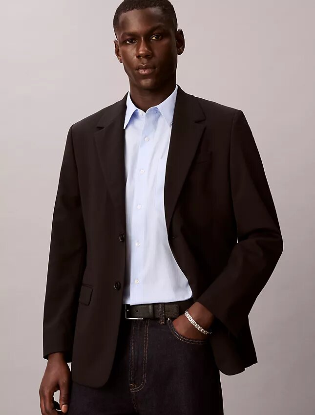 Camisa de algodón Cotton Stretch con rayas finas y botones Camisa de algodón Cotton Stretch con rayas finas y botones
