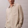 Camisa de botones holgada con rayas arrugadas teñidas en hilo Camisa de botones holgada con rayas arrugadas teñidas en hilo