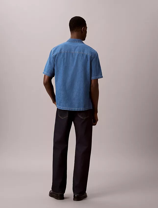 Camisa de Denim con mezcla de lino y botones Camisa de Denim con mezcla de lino y botones
