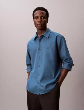 Camisa de franela melange con botones y corte holgado