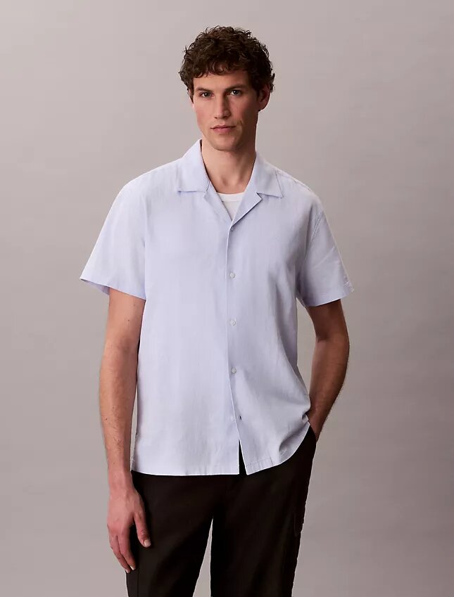 Camisa de lino y algodón de manga corta con botones Camisa de lino y algodón de manga corta con botones