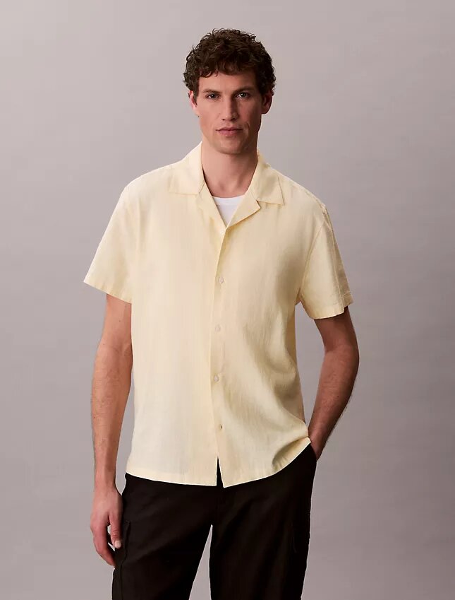 Camisa de lino y algodón de manga corta con botones Camisa de lino y algodón de manga corta con botones