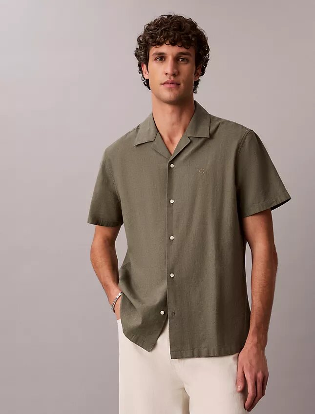 Camisa de lino y algodón de manga corta con botones Camisa de lino y algodón de manga corta con botones