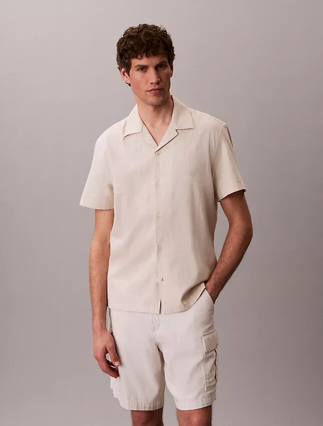 Camisa de lino y algodón de manga corta con botones Camisa de lino y algodón de manga corta con botones