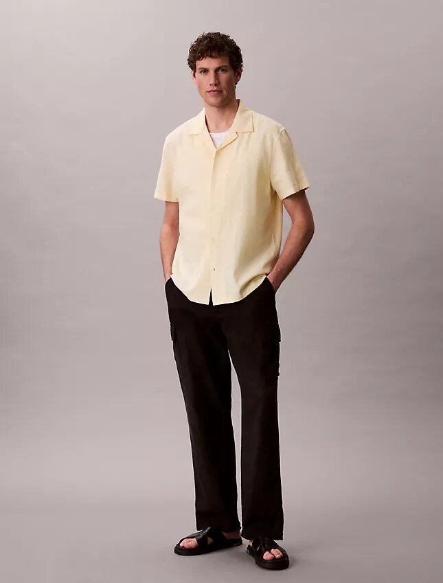 Camisa de lino y algodón de manga corta con botones Camisa de lino y algodón de manga corta con botones