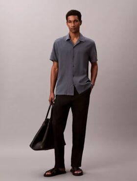 Camisa de lino y algodón de manga corta con botones