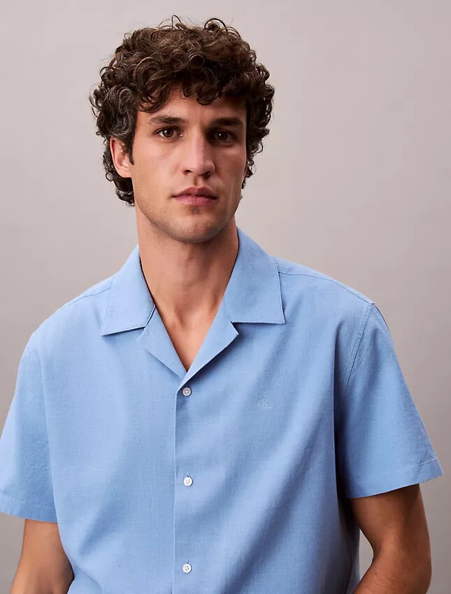 Camisa de lino y algodón de manga corta con botones Camisa de lino y algodón de manga corta con botones