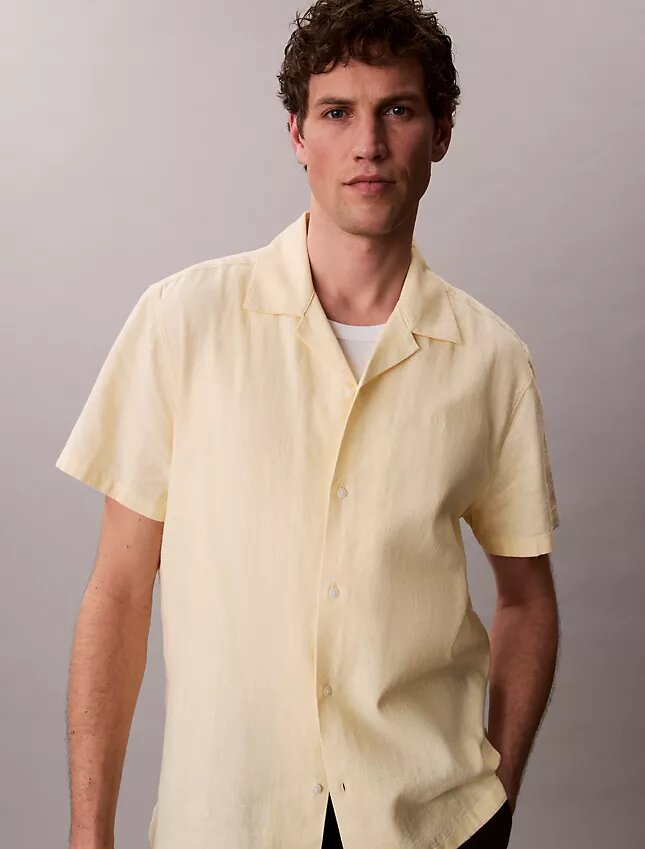 Camisa de lino y algodón de manga corta con botones Camisa de lino y algodón de manga corta con botones