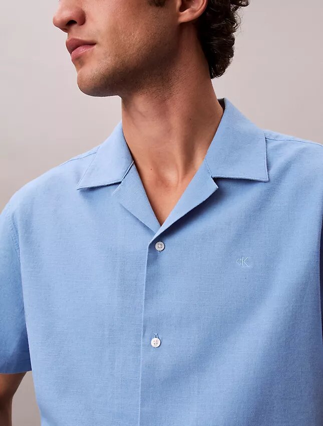 Camisa de lino y algodón de manga corta con botones Camisa de lino y algodón de manga corta con botones