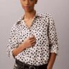 Camisa de lyocell con solapa enrollada y botones