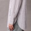 Camisa de popelín a rayas con botones y corte holgado Camisa de popelín a rayas con botones y corte holgado