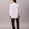 Camisa de popelín con botones y corte holgado