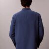 Camisa de popelín lavado con cuello de punta y corte holgado