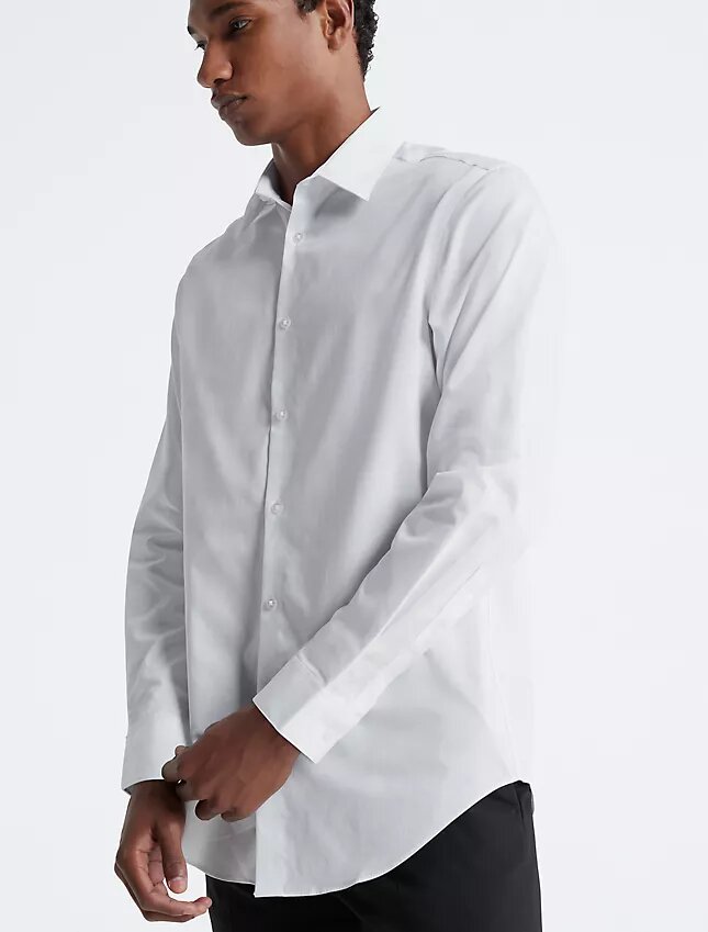 Camisa de vestir entallada de algodón con diseño en espiga Camisa de vestir entallada de algodón con diseño en espiga