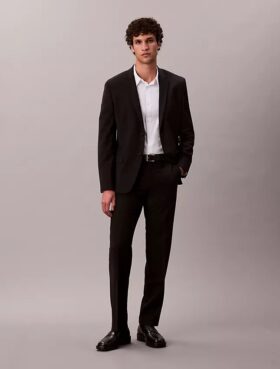 Camisa entallada elástica con botones