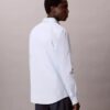 Camisa entallada elástica con botones Camisa entallada elástica con botones