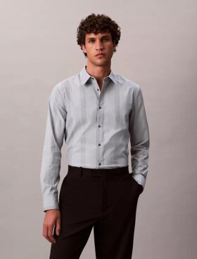 Camisa entallada elástica Supima con rayas teñidas en hilo