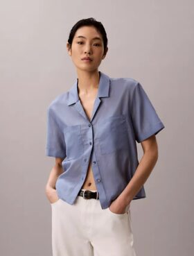 Camisa holgada abotonada de mezcla de algodón
