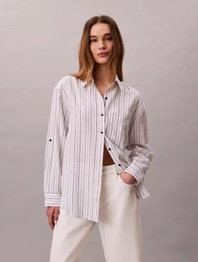 Camisa holgada con botones de mezcla de lino