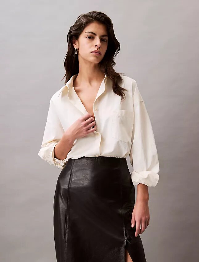 Camisa holgada con botones de mezcla de viscosa Camisa holgada con botones de mezcla de viscosa