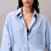 Camisa holgada con botones de mezcla de viscosa Camisa holgada con botones de mezcla de viscosa