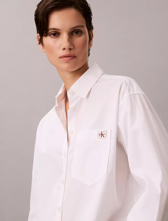 Camisa holgada de popelín de algodón con botones Camisa holgada de popelín de algodón con botones