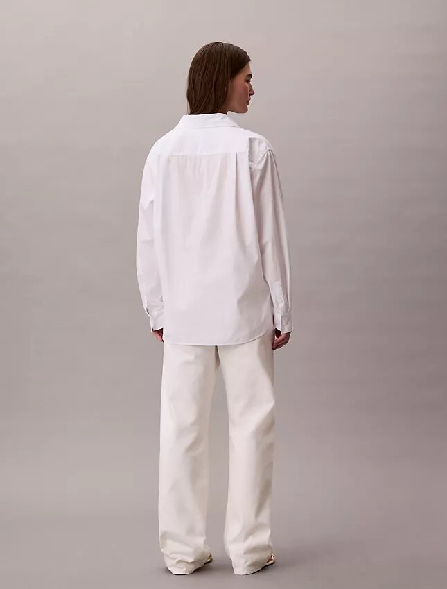 Camisa holgada de popelín de algodón con botones Camisa holgada de popelín de algodón con botones