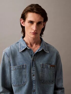 Camisa oversize entallada