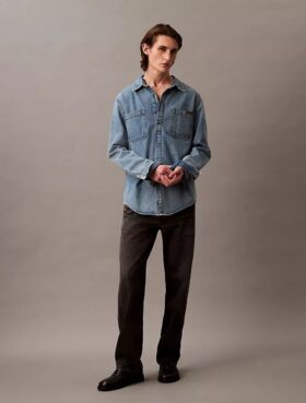 Camisa oversize entallada