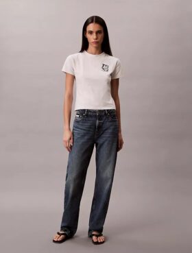 Camiseta ajustada con estampado floral
