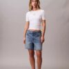 Camiseta ajustada con estampado gráfico del logotipo Monogram en Modal elástico Camiseta ajustada con estampado gráfico del logotipo Monogram en Modal elástico
