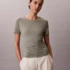 Camiseta ajustada con fruncidos Camiseta ajustada con fruncidos