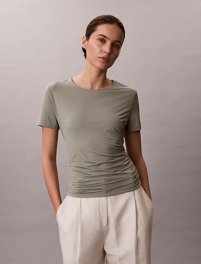 Camiseta ajustada con fruncidos Camiseta ajustada con fruncidos