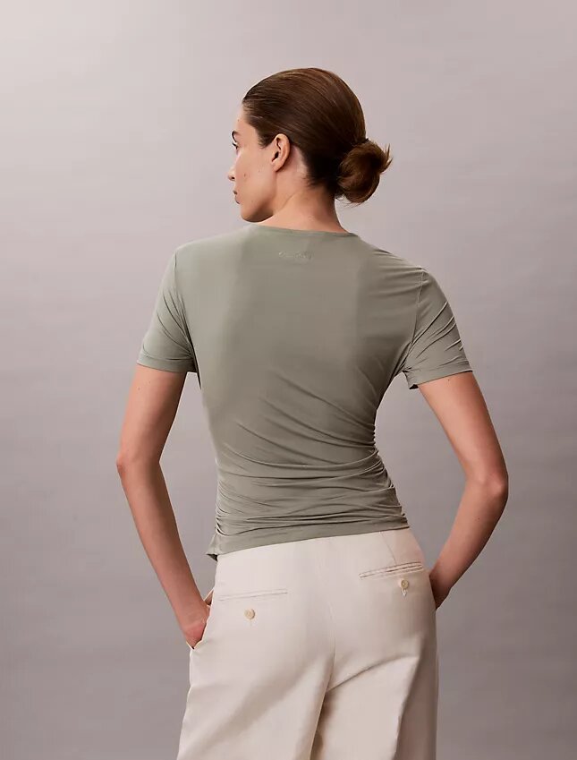 Camiseta ajustada con fruncidos Camiseta ajustada con fruncidos