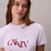 Camiseta ajustada con gráfico de logotipo dividido Camiseta ajustada con gráfico de logotipo dividido