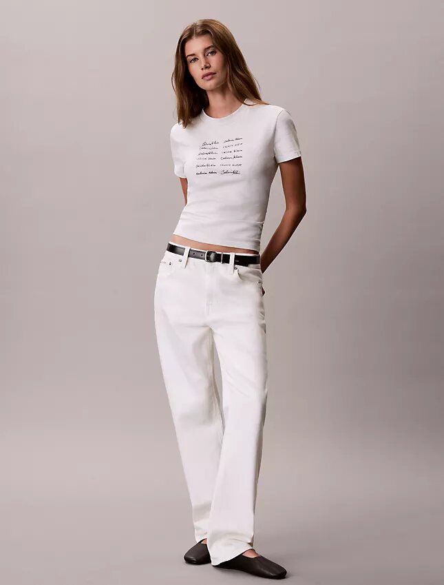 Camiseta ajustada con gráfico del logotipo Camiseta ajustada con gráfico del logotipo